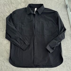 Alo Yoga Daylight Pinstripe shirt